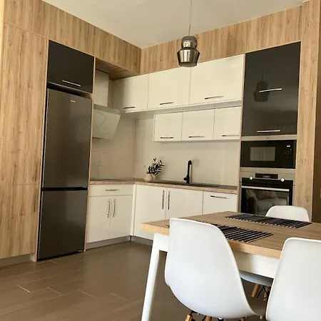Ervin Second Vlorë